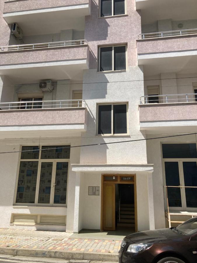 Lungomare Holiday Apartments Durres Ngoại thất bức ảnh