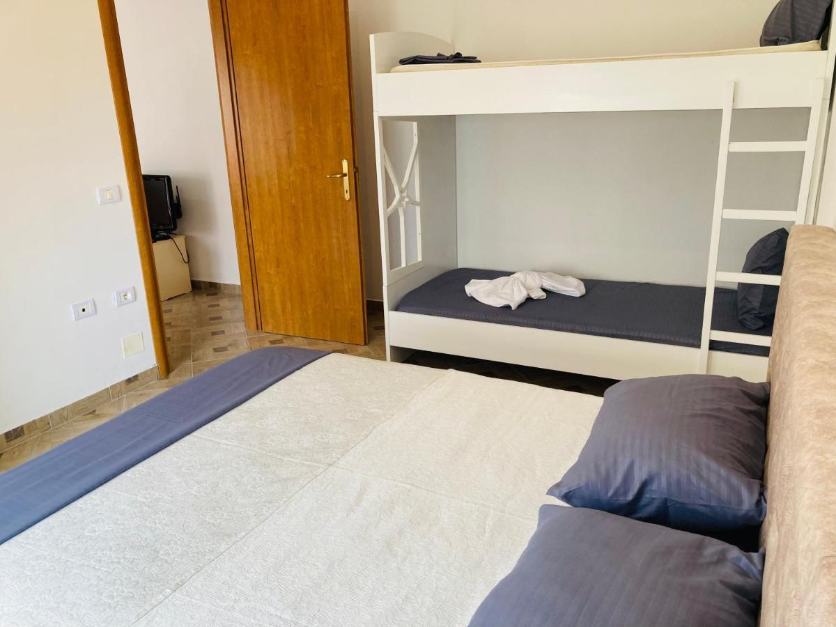 Lungomare Holiday Apartments Durres Ngoại thất bức ảnh