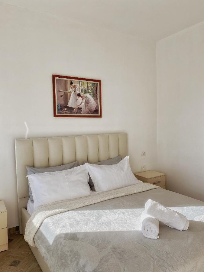 Lungomare Holiday Apartments Durres Ngoại thất bức ảnh